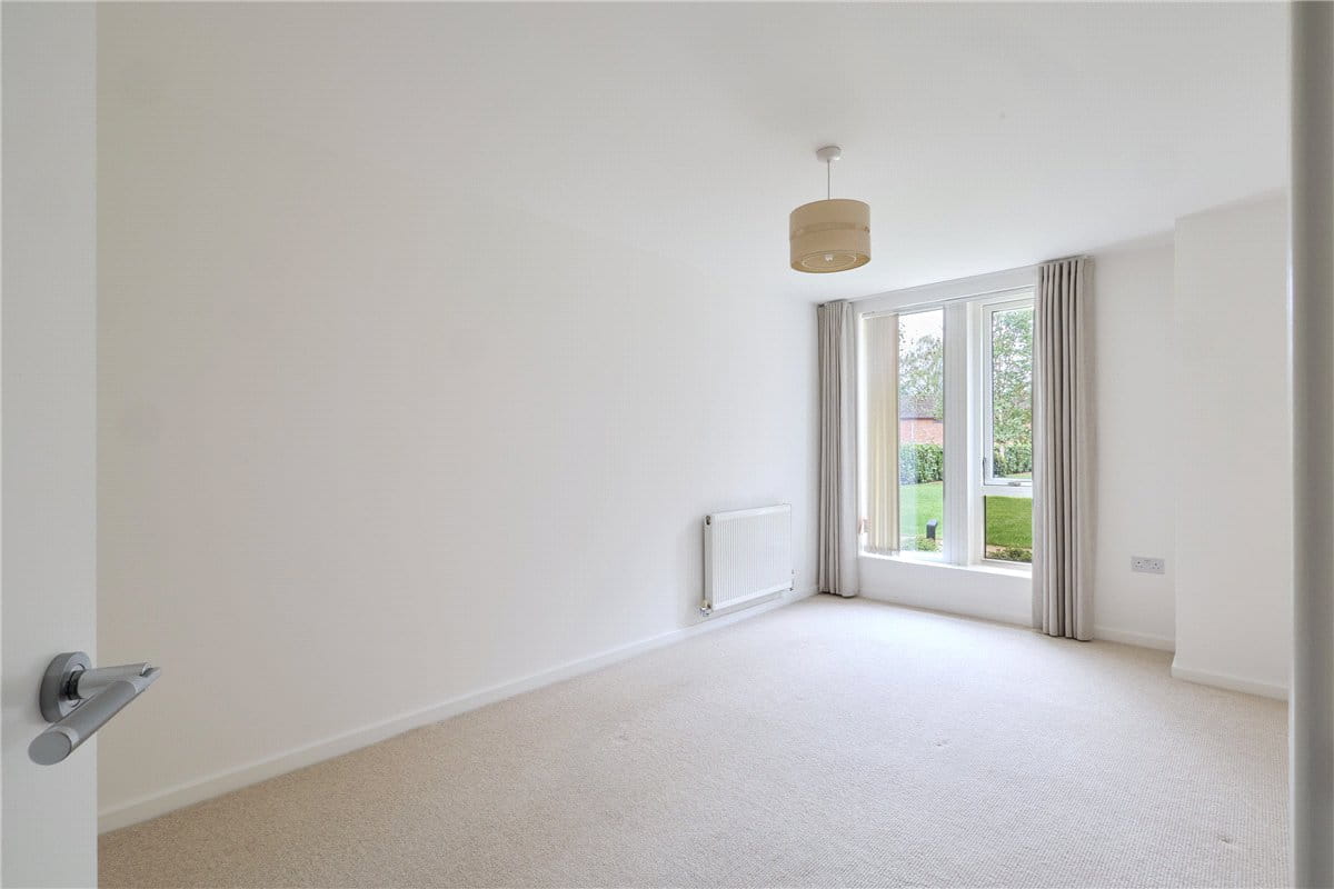 1 bedroom flat, Hills Road, Cambridge CB2 - Available