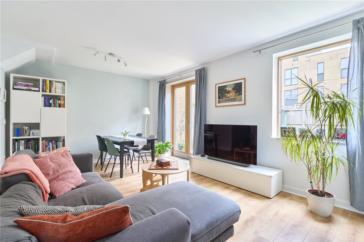 2 bedroom house, Forbes Close, Trumpington CB2 - Available