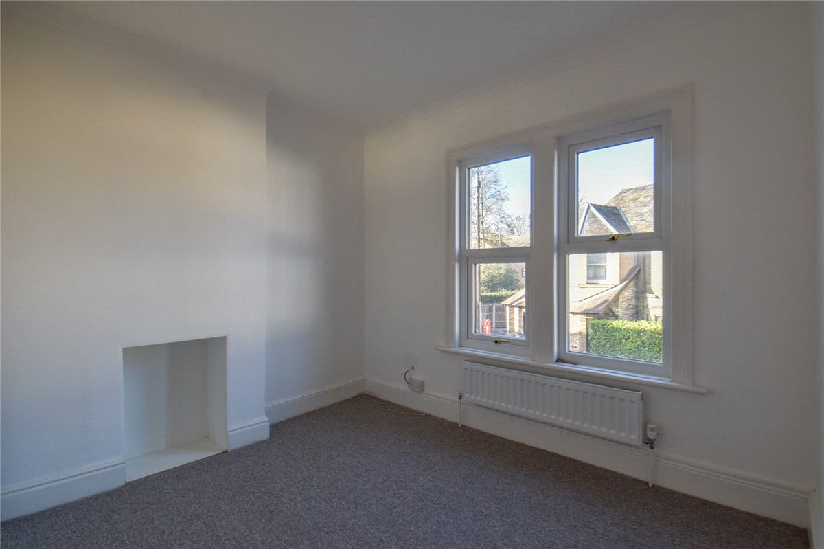 2 bedroom house, Victoria Road, Cambridge CB4 - Available