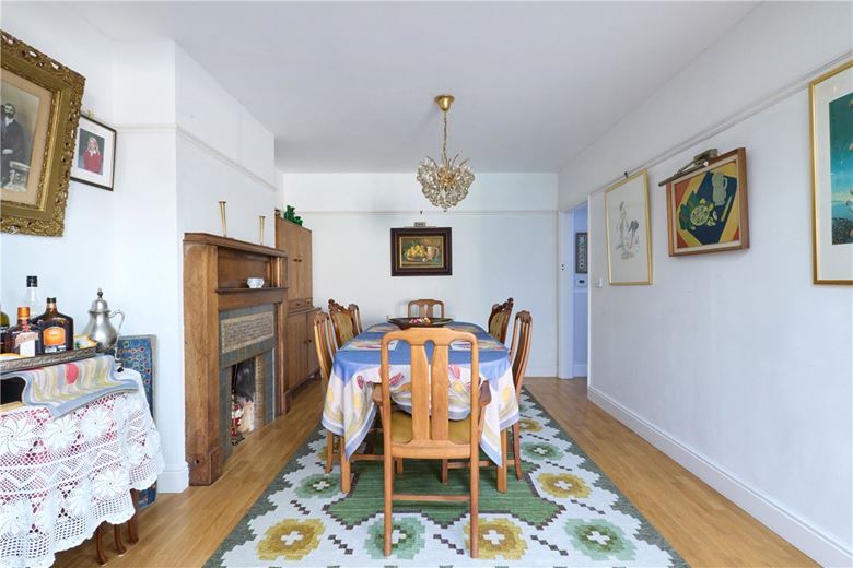 3 bedroom house, Orchard Avenue, Cambridge CB4 - Available