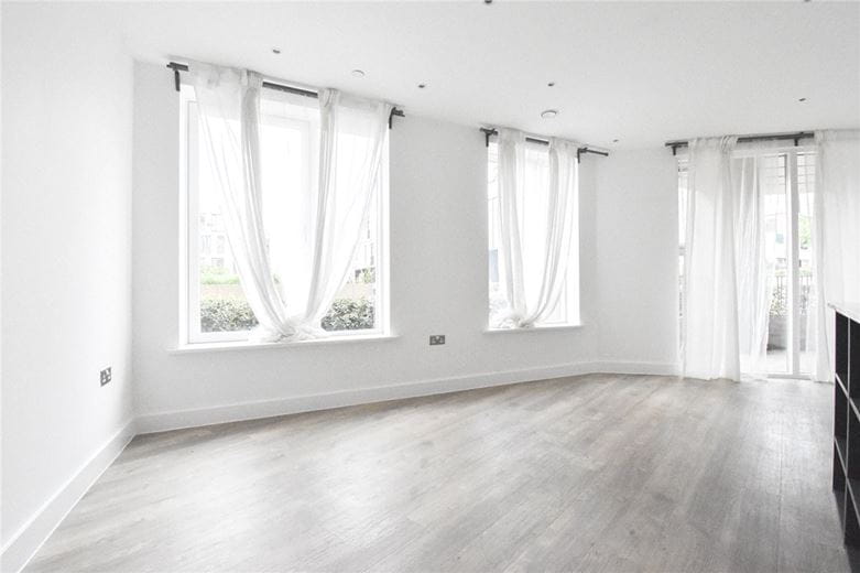 2 bedroom flat, Rudduck Way, Cambridge CB3 - Available