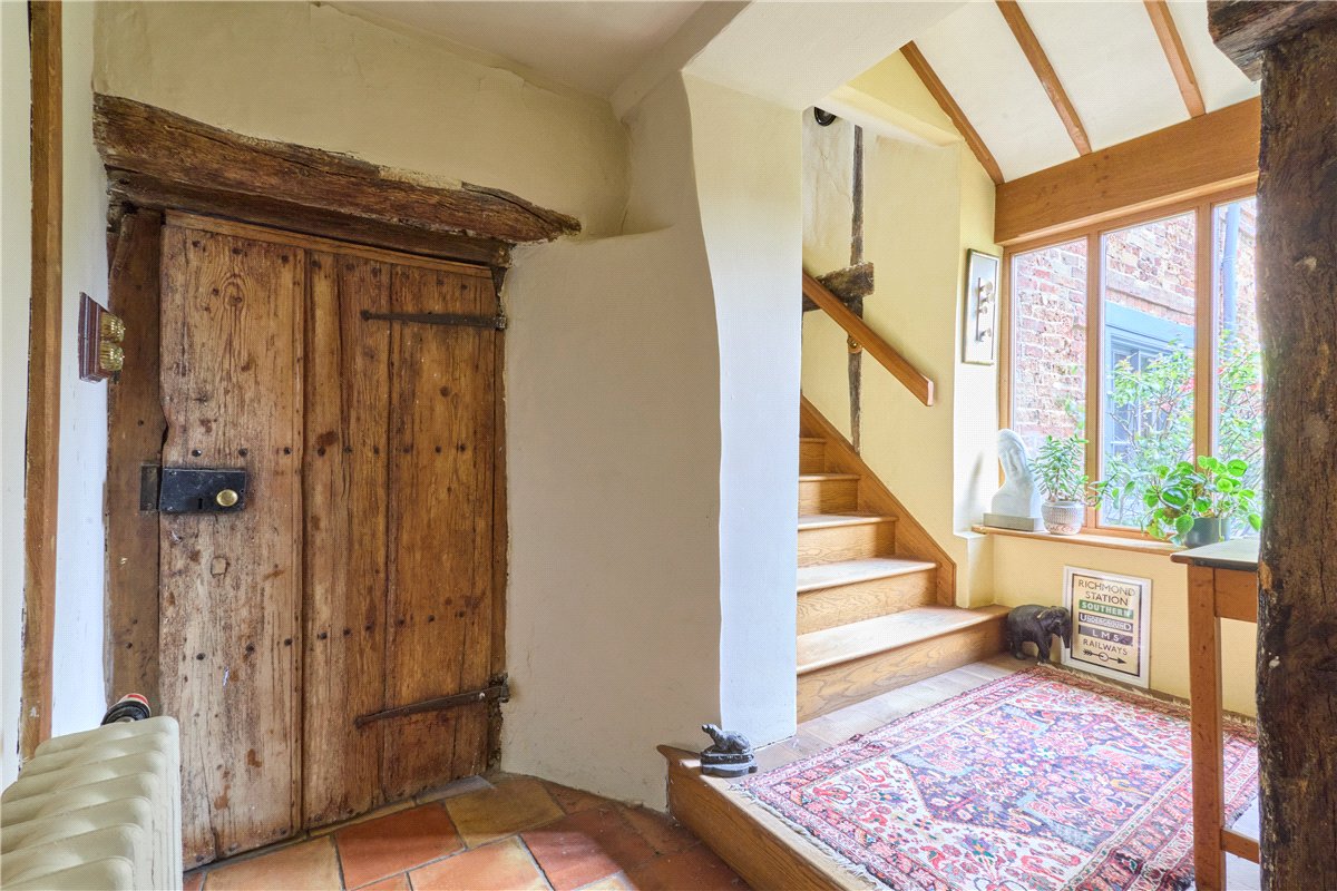 5 bedroom house, Station Road, Histon CB24 - Available