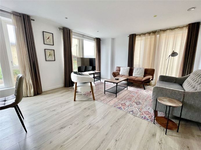 2 bedroom flat, Hills Road, Cambridge CB2 - Available