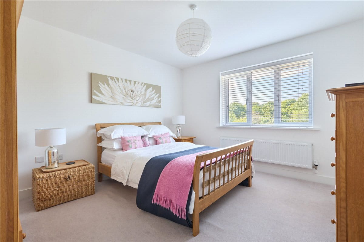 3 bedroom house, Larkfield, Great Abington CB21 - Available
