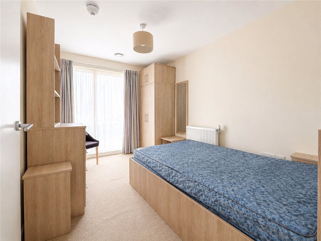 3 bedroom house, Royal Way, Trumpington CB2 - Available