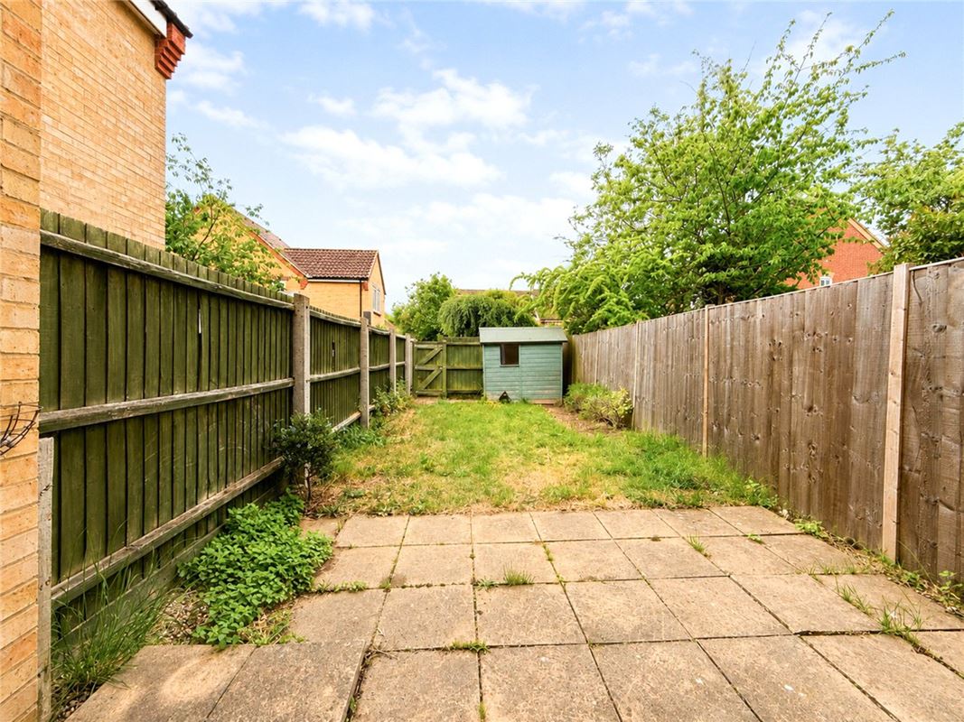 2 bedroom house, Blackthorn Close, Cambridge CB4 - Available