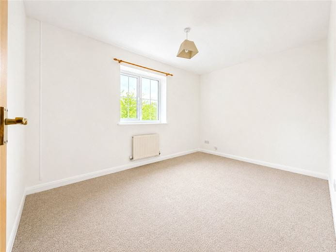 2 bedroom house, Blackthorn Close, Cambridge CB4 - Available