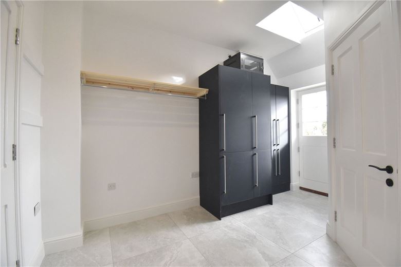 4 bedroom house, Upend, Newmarket CB8 - Available