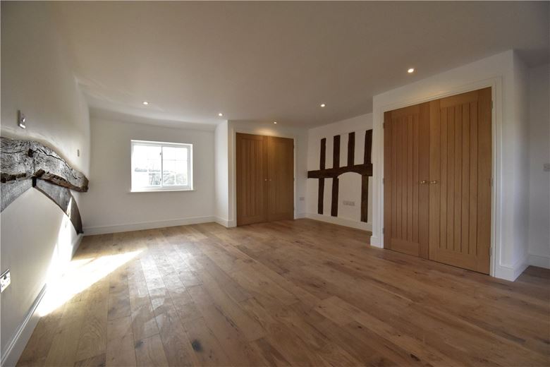 4 bedroom house, Upend, Newmarket CB8 - Available