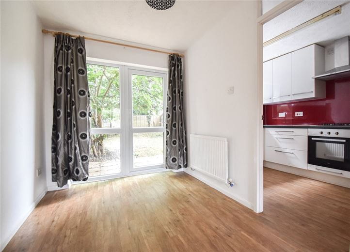 4 bedroom house, Cavesson Court, Cambridge CB4 - Let Agreed
