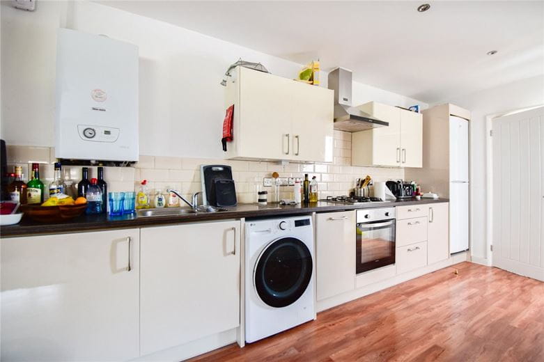 2 bedroom flat, Coleridge Road, Cambridge CB1 - Let Agreed