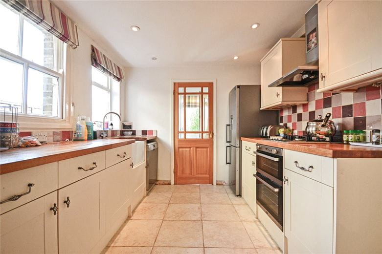 3 bedroom house, Vinery Road, Cambridge CB1