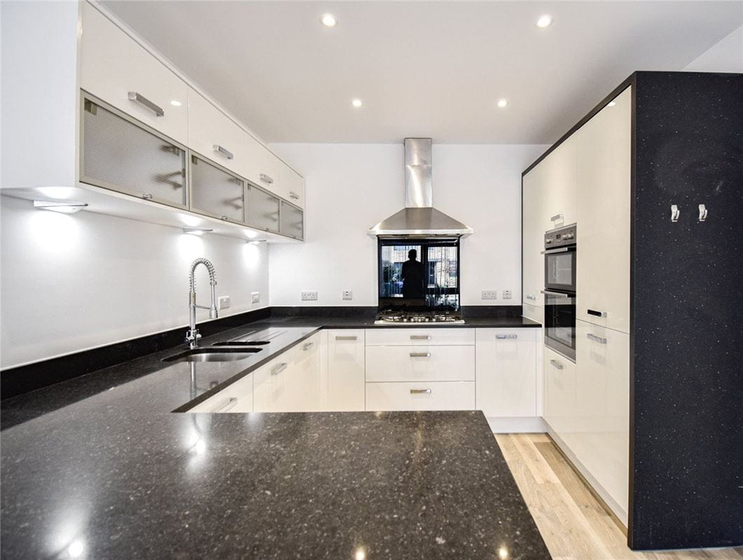 3 bedroom house, Whittle Avenue, Trumpington CB2 - Let Agreed