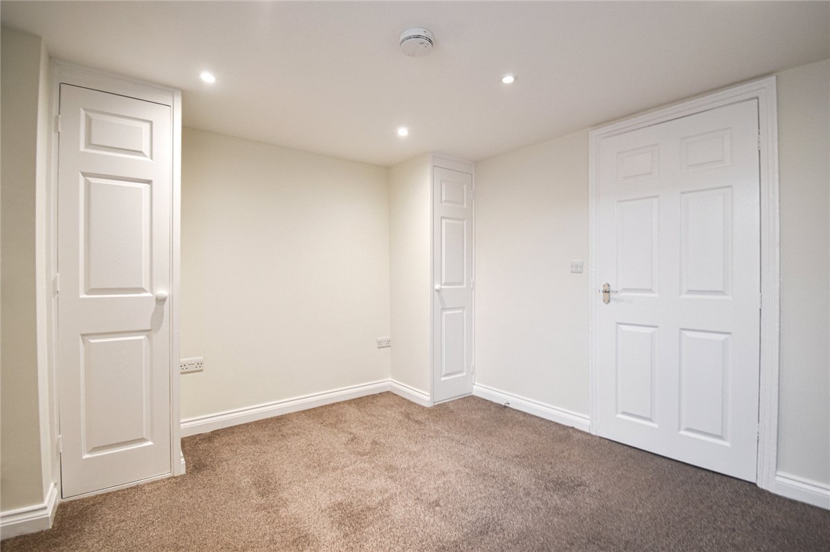 1 bedroom flat, High Street, Cherry Hinton CB1