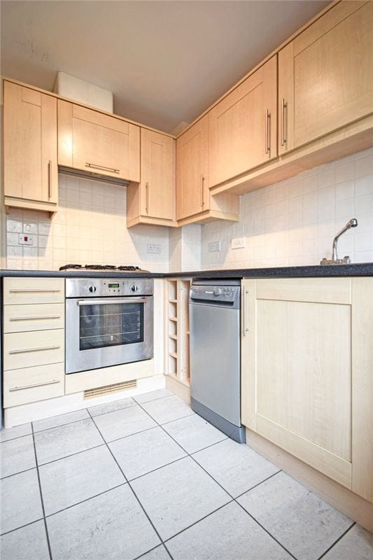 2 bedroom house, Wellbrook Way, Girton CB3 - Let Agreed