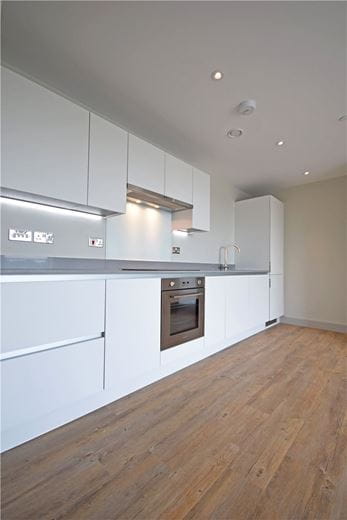 1 bedroom flat, Helix House, 119 Perne Road CB1