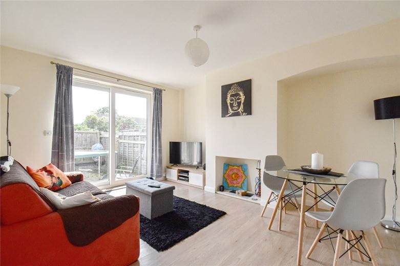 2 bedroom flat, Hulatt Road, Cambridge CB1