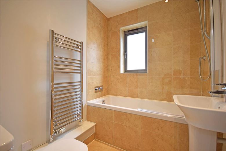 3 bedroom house, Mansfield Way, Cambridge CB5