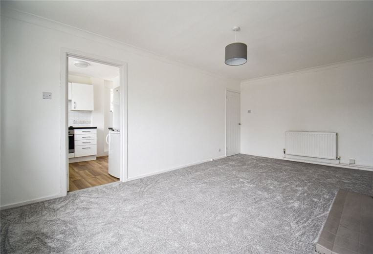 2 bedroom flat, Chatsworth Avenue, Cambridge CB4
