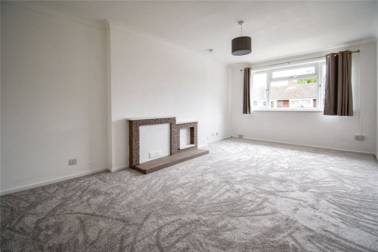 2 bedroom flat, Chatsworth Avenue, Cambridge CB4