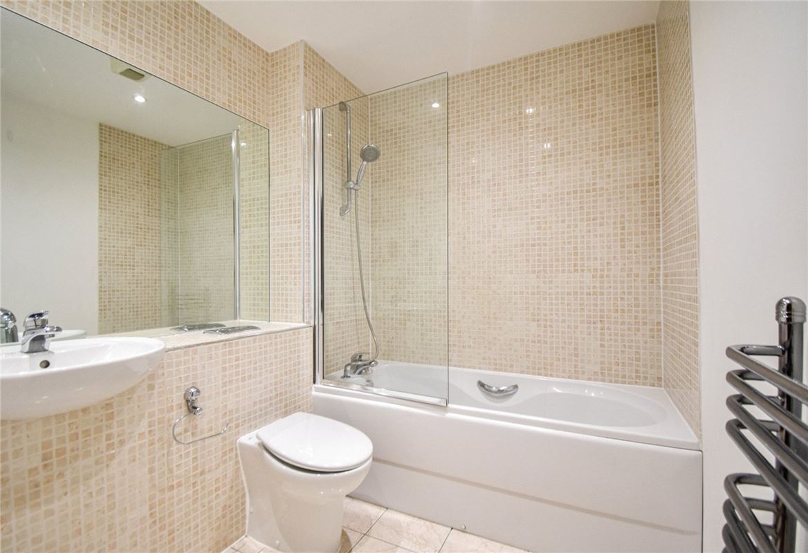 2 bedroom flat, Meadowcroft, Cambridge CB4