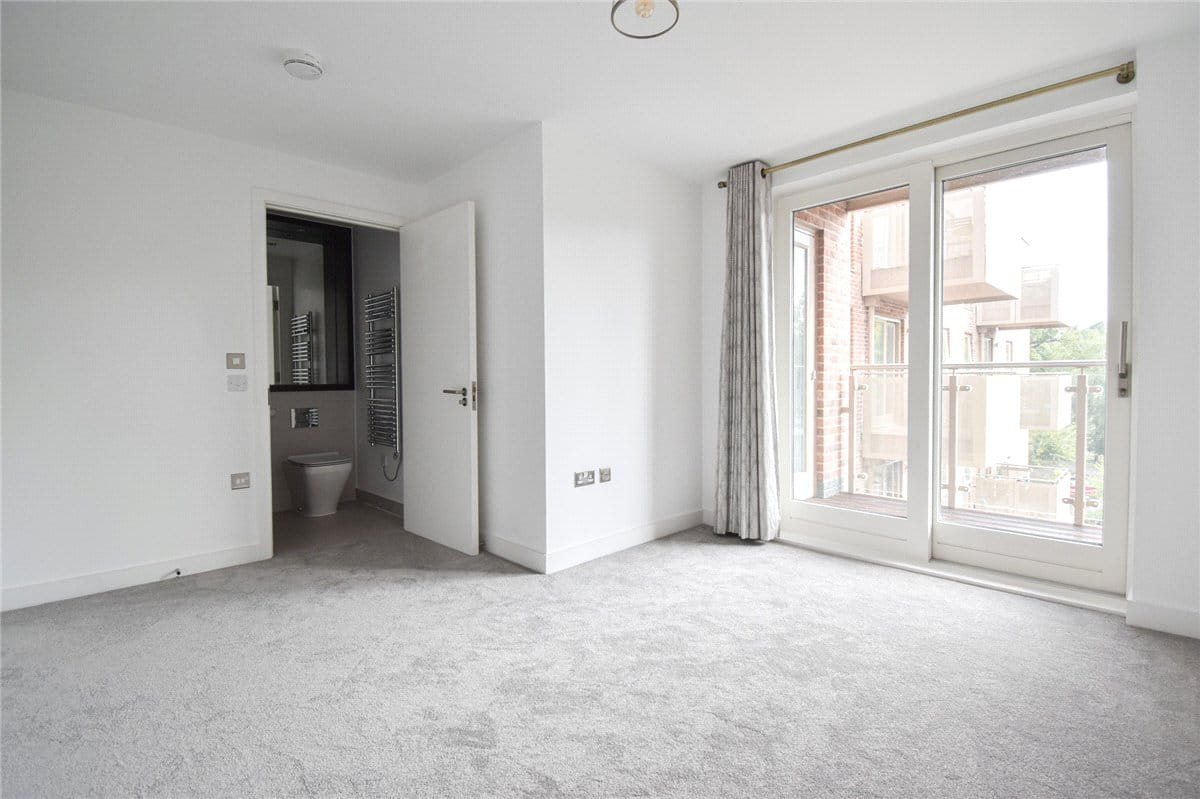 3 bedroom flat, Scholars Court, Harrison Drive CB2 - Let Agreed