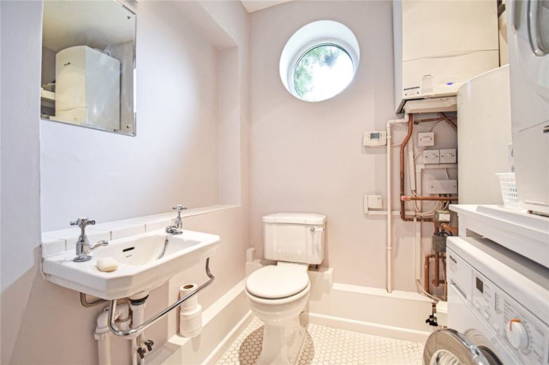 3 bedroom house, Bulstrode Gardens, Cambridge CB3