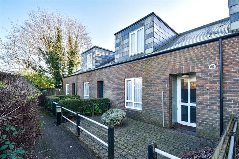 2 bedroom house, Rackham Close, Cambridge CB4 - Let Agreed