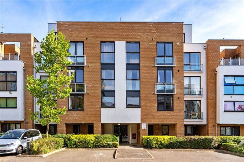 1 bedroom flat, Pym Court, Cromwell Road CB1