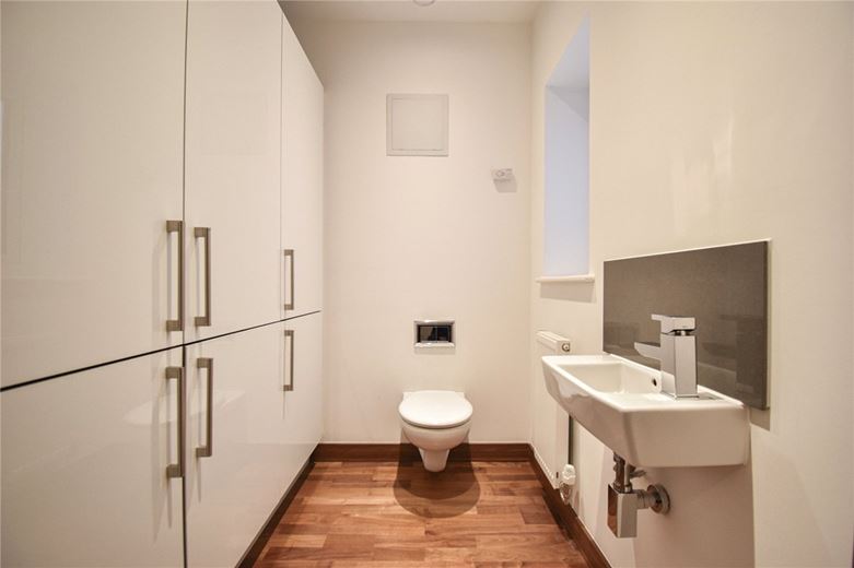 2 bedroom flat, Flamsteed Close, Cambridge CB1 - Let Agreed