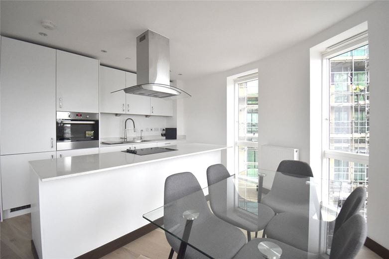 2 bedroom flat, 3 Station Square, Cambridge CB1 - Let Agreed