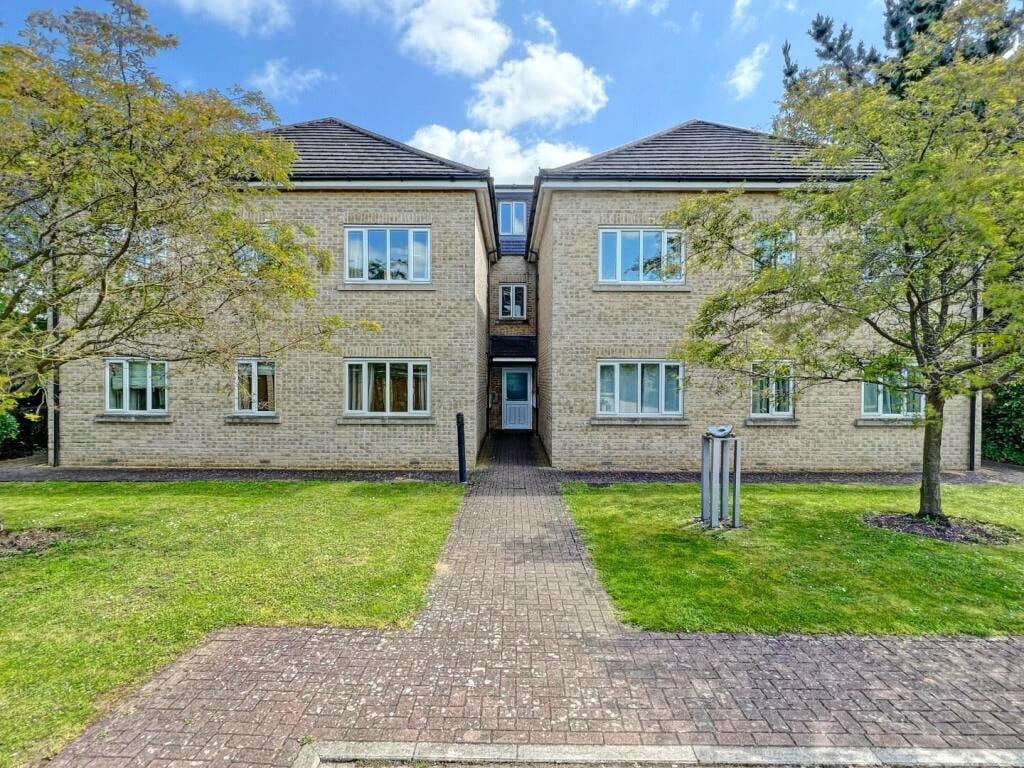 2 bedroom flat, Brookwood House, 226A Histon Road CB4 - Let Agreed