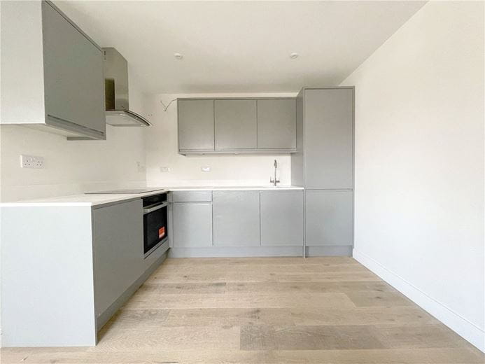 2 bedroom flat, Orchard Mews, Cambridge Road CB24