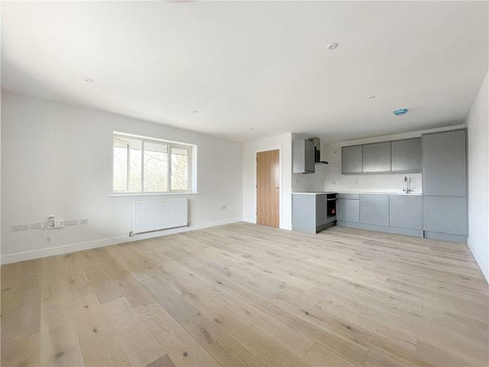 2 bedroom flat, Orchard Mews, Cambridge Road CB24