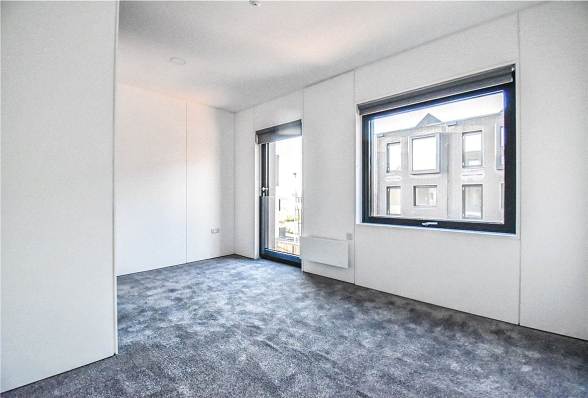 3 bedroom house, Lockhart Way, Northstowe CB24 - Available