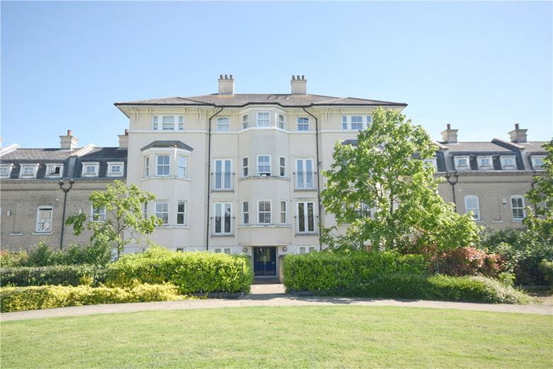 1 bedroom flat, St Matthews Gardens, Cambridge CB1 - Let Agreed