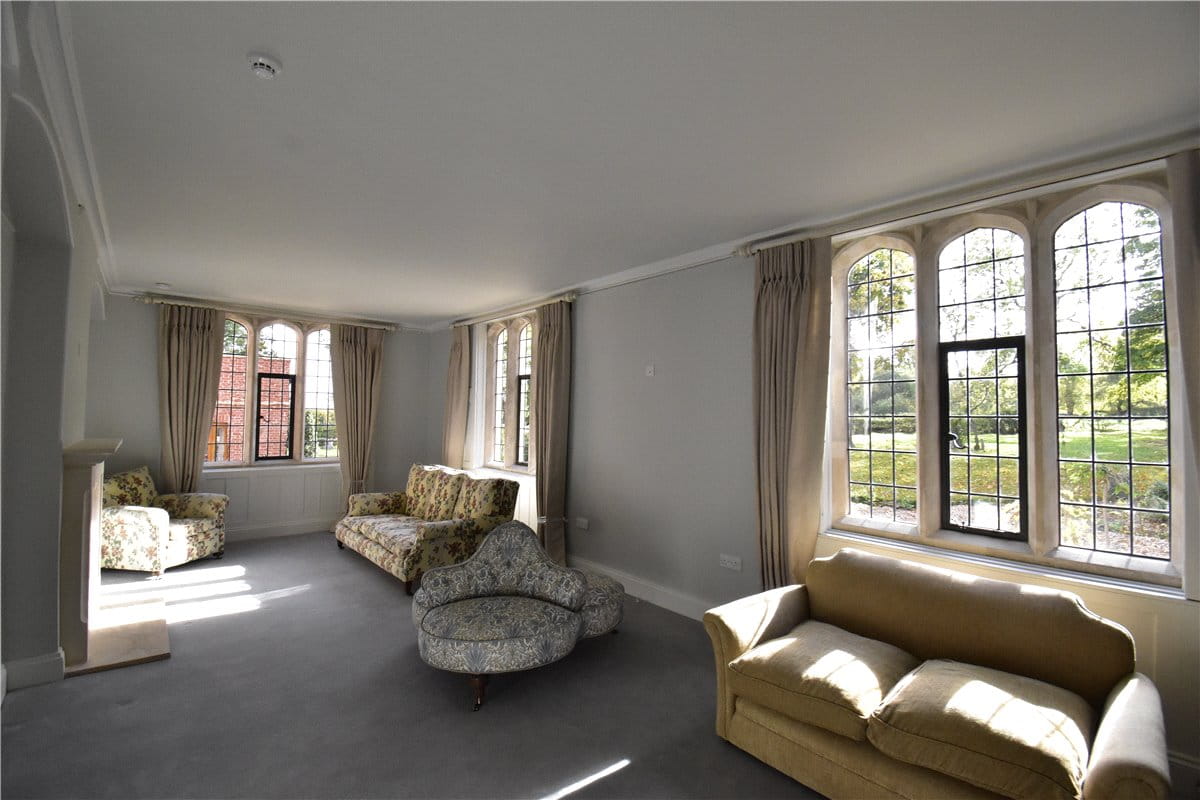 6 bedroom house, Newmarket Road, Kirtling CB8