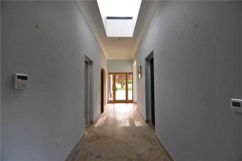 6 bedroom house, Newmarket Road, Kirtling CB8