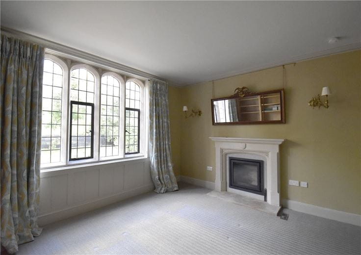6 bedroom house, Newmarket Road, Kirtling CB8