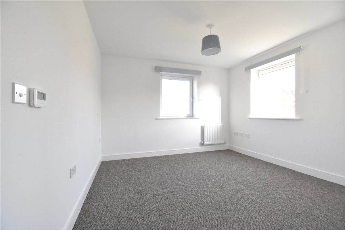 3 bedroom house, Warren Way, Northstowe CB24 - Let Agreed