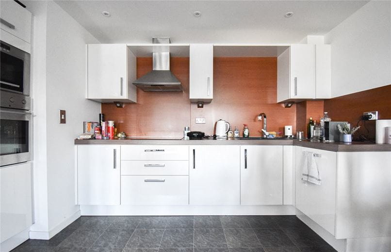 1 bedroom flat, The Belvedere, Homerton Street CB2 - Let Agreed