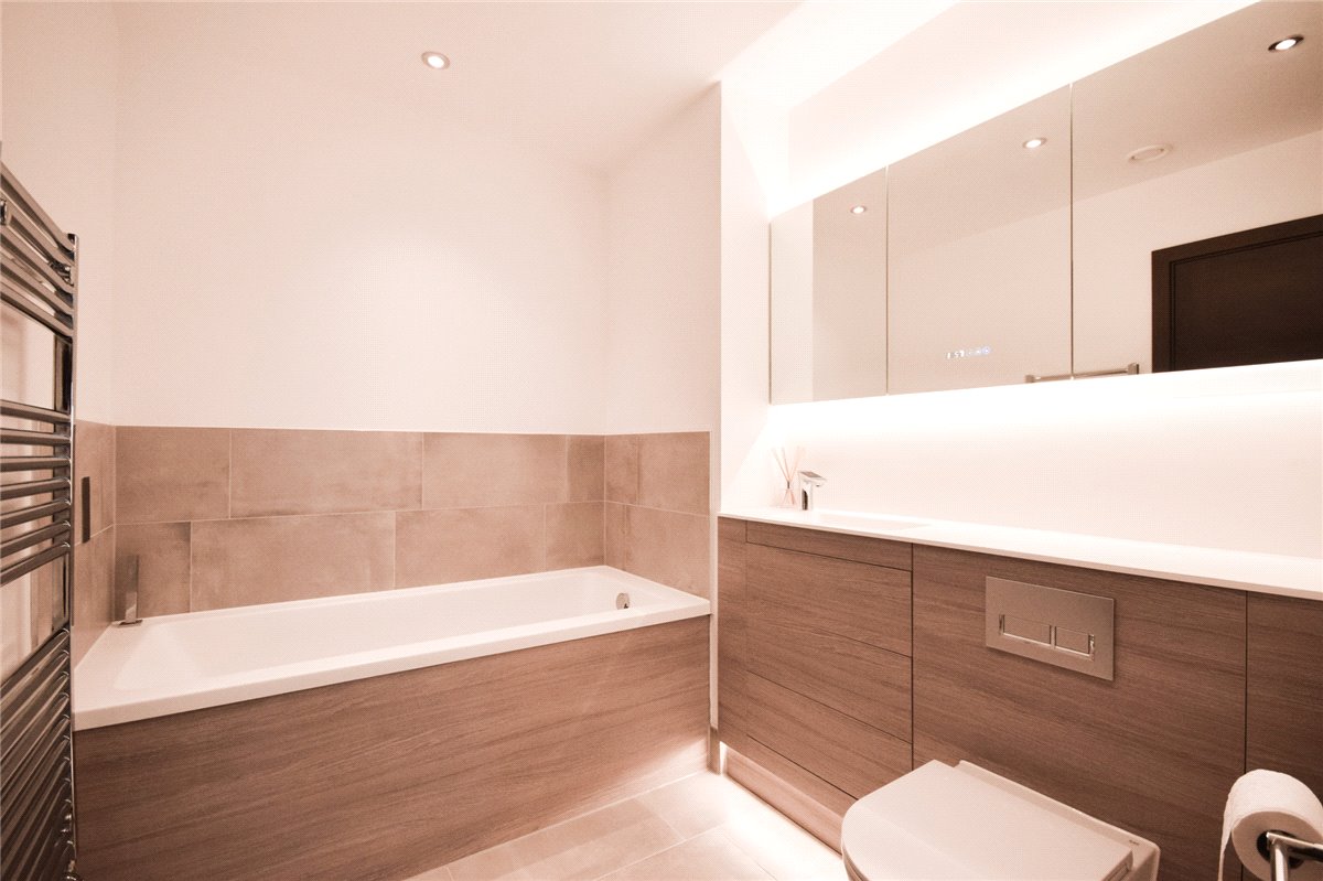 2 bedroom flat, 4 Station Square, Cambridge CB1 - Available