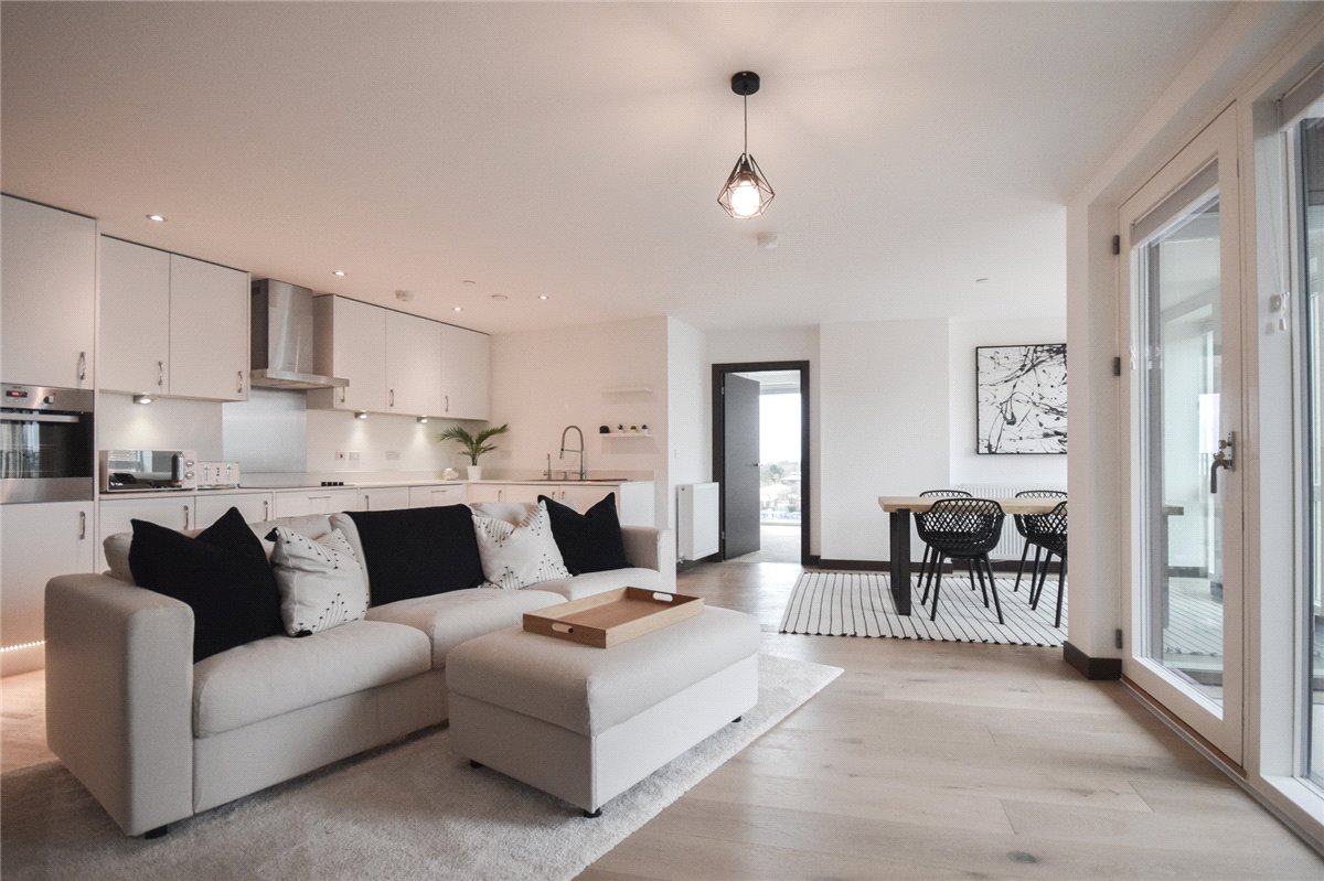 2 bedroom flat, 4 Station Square, Cambridge CB1 - Available