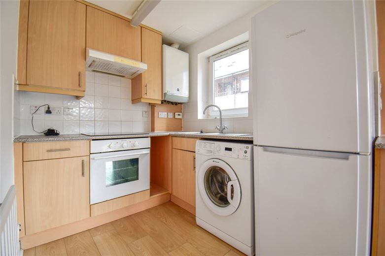 1 bedroom flat, Scholars Walk, Cambridge CB4