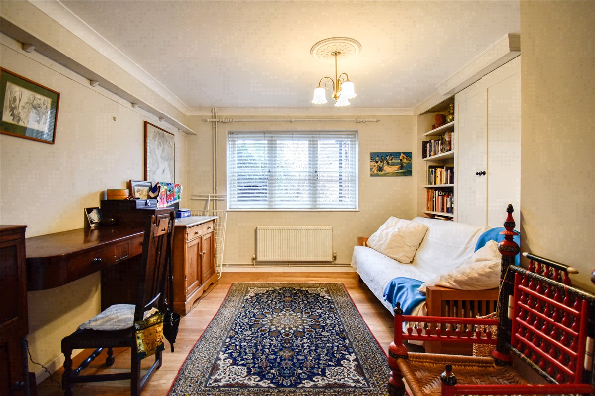 3 bedroom house, Izaak Walton Way, Cambridge CB4