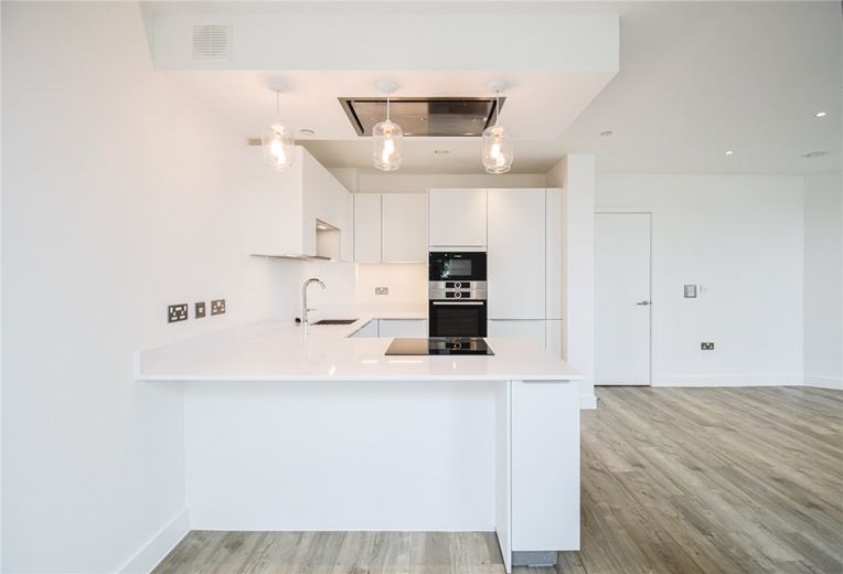 2 bedroom flat, The Oak Building, Rudduck Way CB3