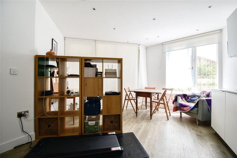 1 bedroom flat, The Oak Building, Rudduck Way CB3