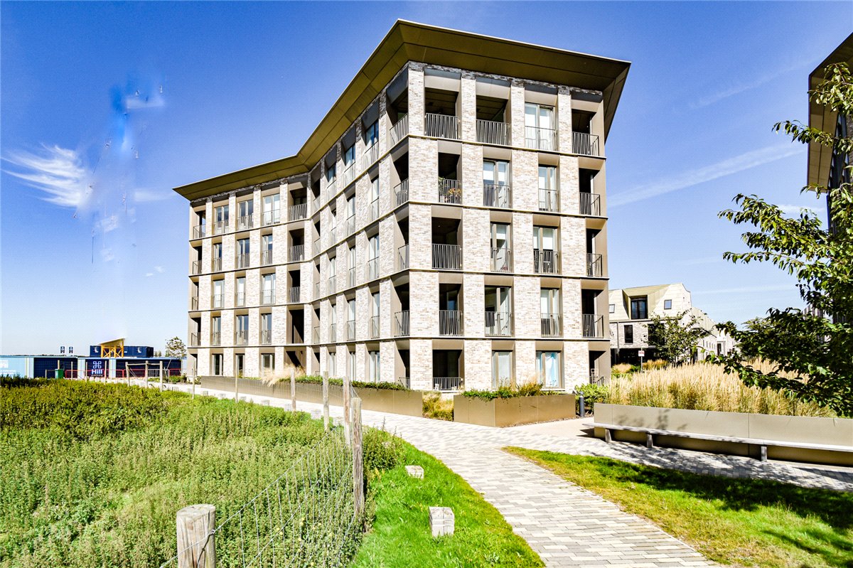 1 bedroom flat, The Oak Building, Rudduck Way CB3 - Let Agreed