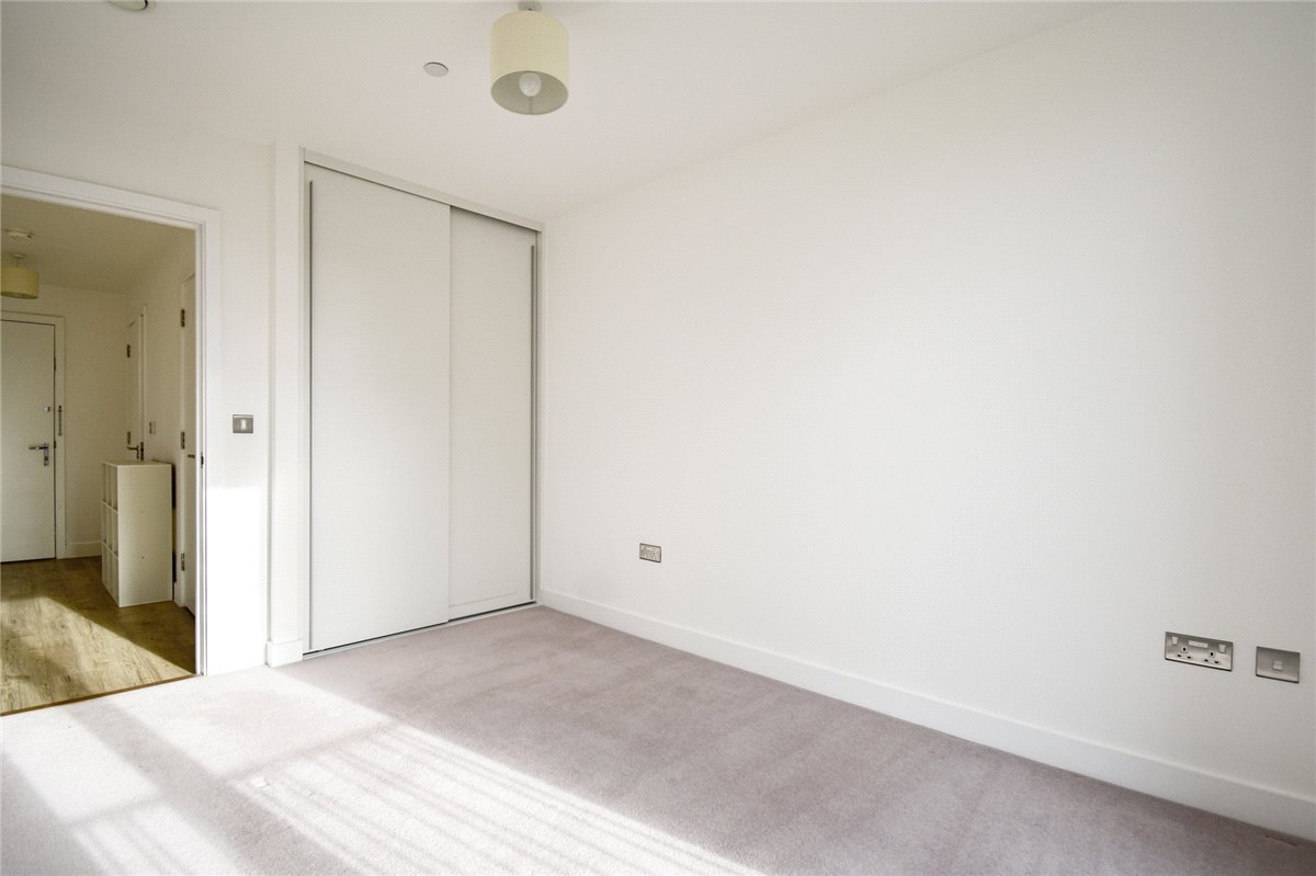 1 bedroom flat, The Oak Building, Rudduck Way CB3 - Let Agreed