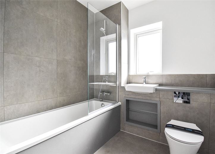 3 bedroom house, Titch Street, Cambridge CB5 - Available